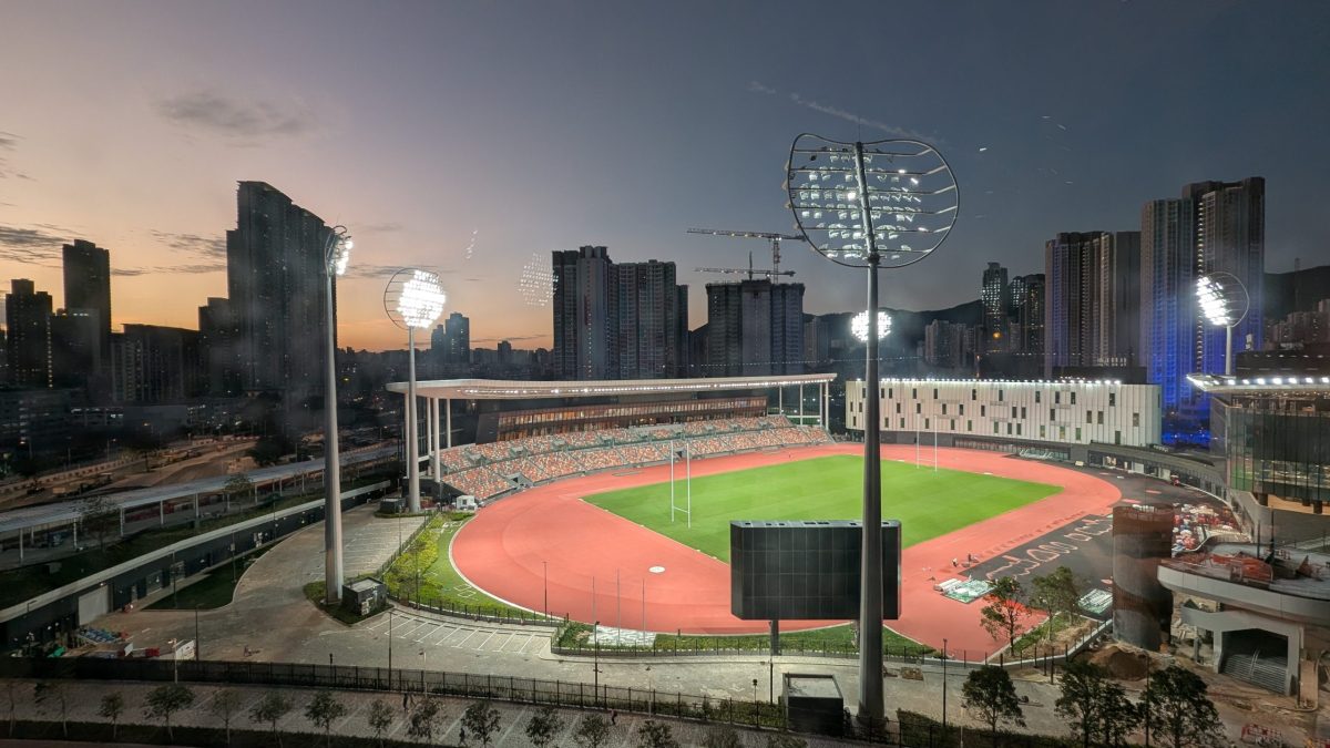 扭起来了，回到老地方的巴特勒